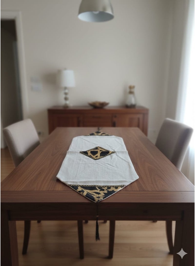 رانر رمضان مفرش طاولة المقاس ٧٠ في ٣٧سم اللون اف ويت في اسود   في رسوم وتصميمات  رمضان دهبي - Image 1